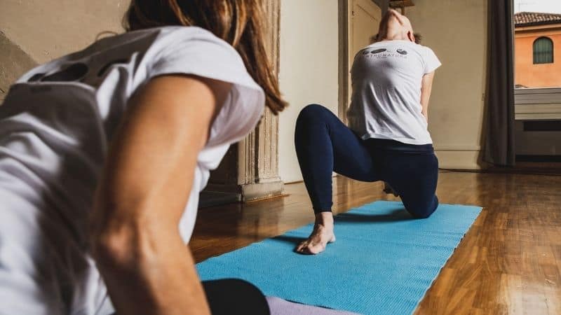 Al momento stai visualizzando L’importanza dello yoga e del pilates: ritrova il tuo equilibrio psicofisico