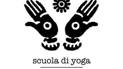 La Scuola di Yoga Centro Natura ha un suo logo