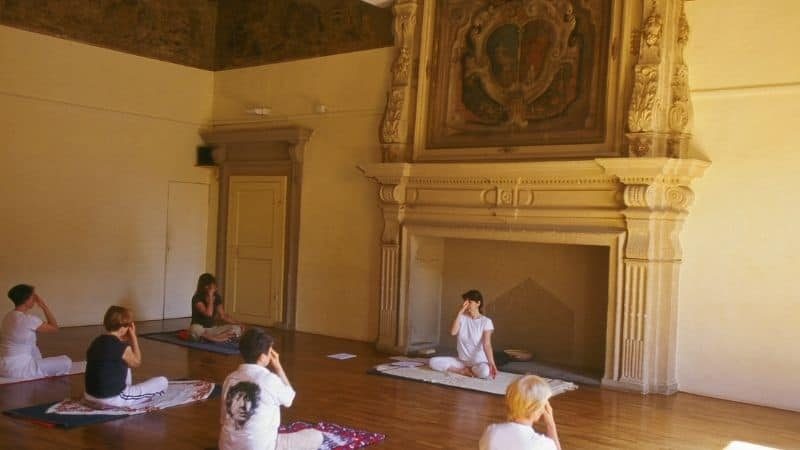 yoga theraphy yoga theraphy